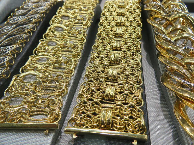 goud